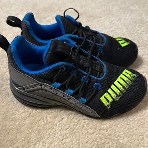 Boys Puma Sneakers